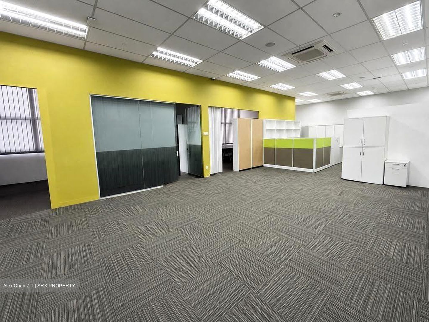 Redhill MRT (D3), Factory #614723671